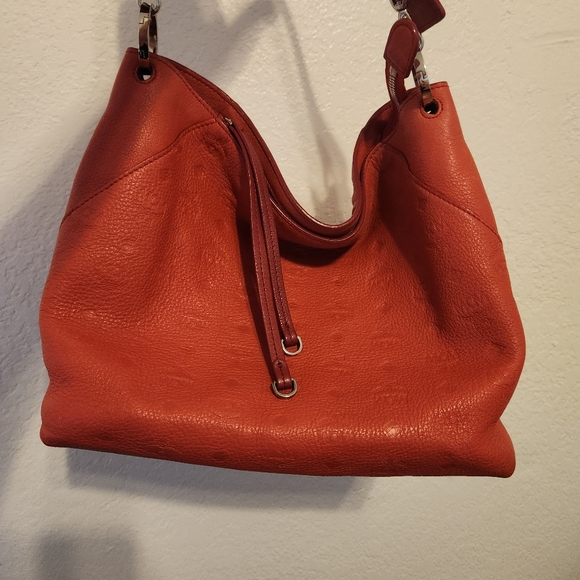 💯 AUTHENTIC MCM HANDBAG - Picture 8 of 17